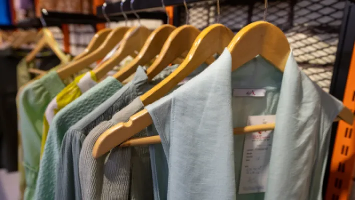 IMG_12C665-F9D977-32A615-60A5C6-3D433B-85857F