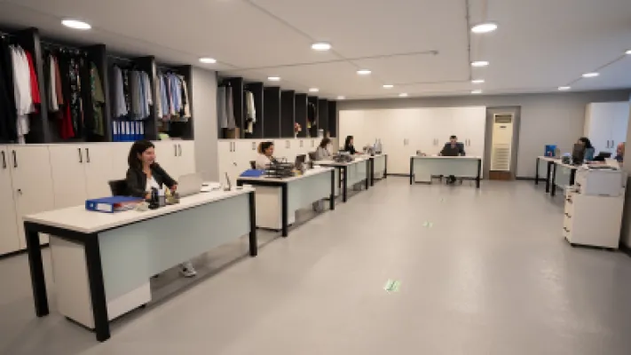 IMG_4C8300-94C2C2-461F7F-F92625-746B17-8A1FC0